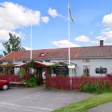 Hotell Mikaelsgarden Vårgårda Exterior foto